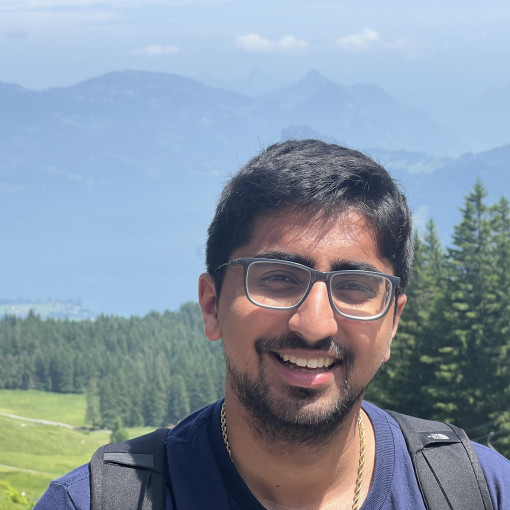 Photo of Ariz Akhtar