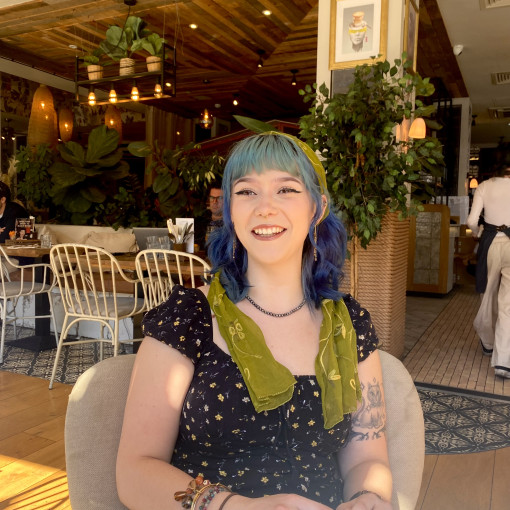 Photo of Angelique Glass