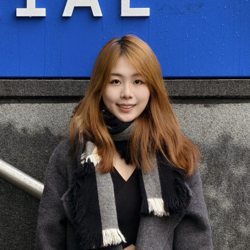 Photo of Eva Liu