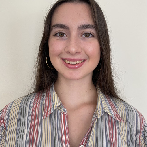 Photo of Eva Thomas