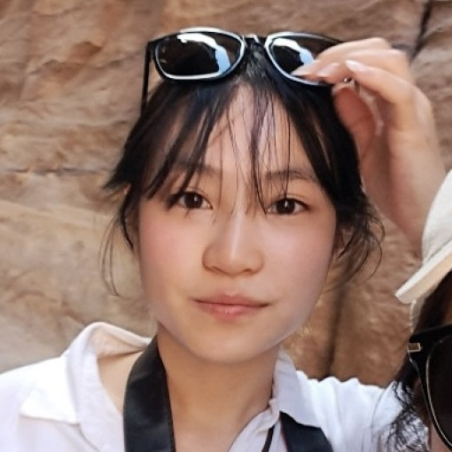 Photo of Grace Kwon
