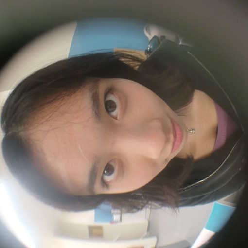 Photo of Hannah La