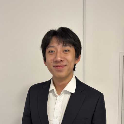 Photo of Leon Dou