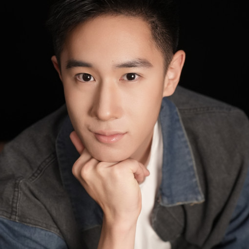 Photo of Shu Liu